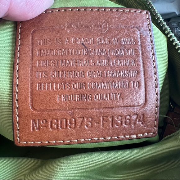 Coach Tan and Green Signature Shoulder Bag - Picture 5 of 10